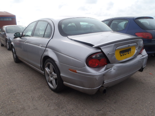 Breaking JAGUAR S TYPE, S TYPE S-TYPE V8 Secondhand Parts 