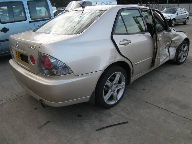 LEXUS IS200 Dismantlers, IS200 SE AUTO Used Spares 