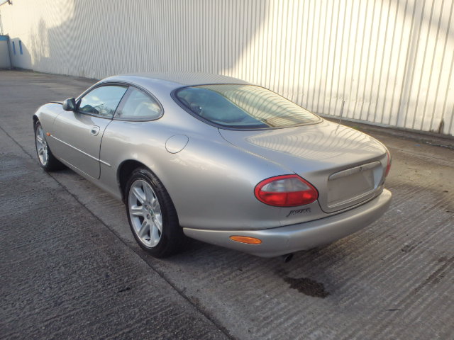 Breaking JAGUAR XK8, XK8 COUPE Secondhand Parts 