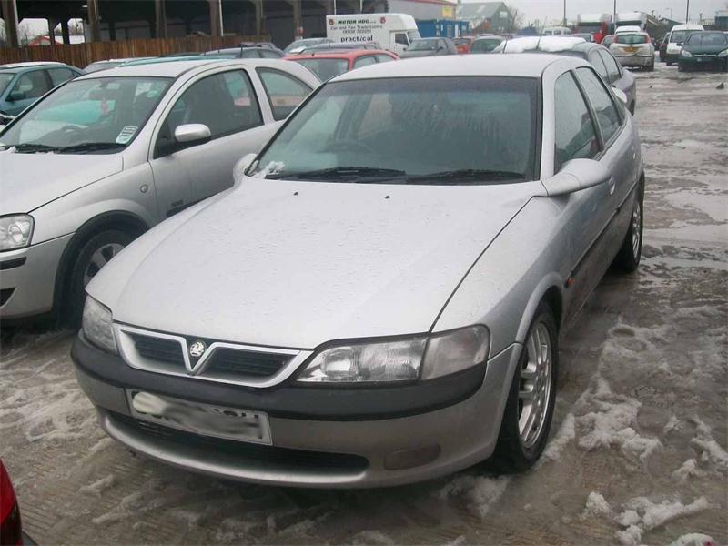 Breaking VAUXHALL VECTRA SRI 140, VECTRA SRI 140 1998cc Secondhand Parts 