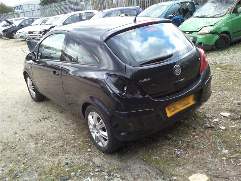 Breaking VAUXHALL CORSA DESIGN INTOUCH, CORSA DESIGN INTOUCH 1229cc Secondhand Parts 