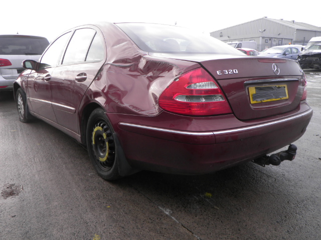 Breaking MERCEDES BENZ E320, E320 CDI E Secondhand Parts 