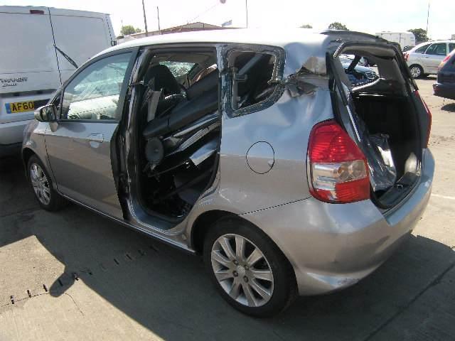 Breaking Honda JAZZ, JAZZ SE CV Secondhand Parts 