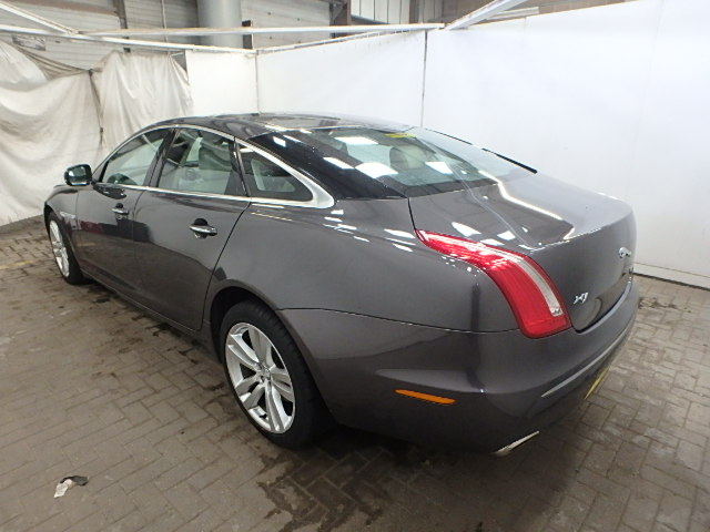 Breaking JAGUAR XJ, XJ PREMIUM Secondhand Parts 