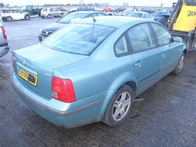 Volkswagen PASSAT Dismantlers, PASSAT SE Used Spares 