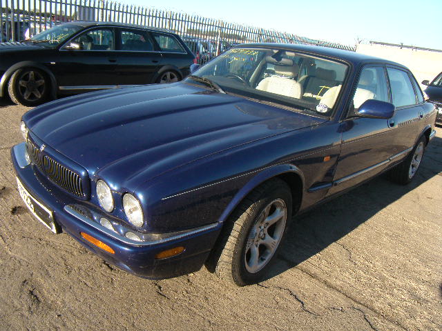 JAGUAR XJ Breakers, EXECUTIVE Parts 