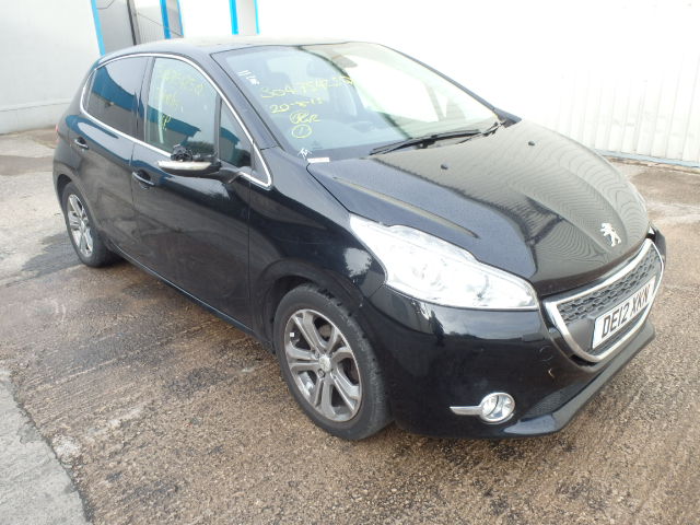 PEUGEOT 208 Breakers, 208 ALLURE Reconditioned Parts 