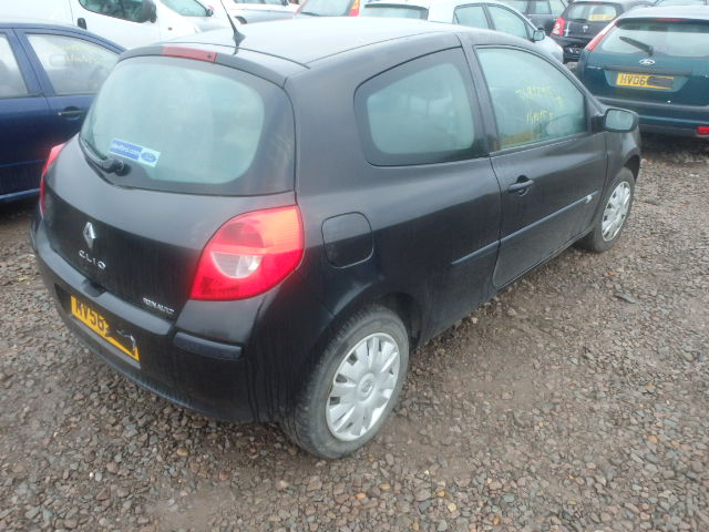 RENAULT CLIO Dismantlers, CLIO EXPRESSION Used Spares 