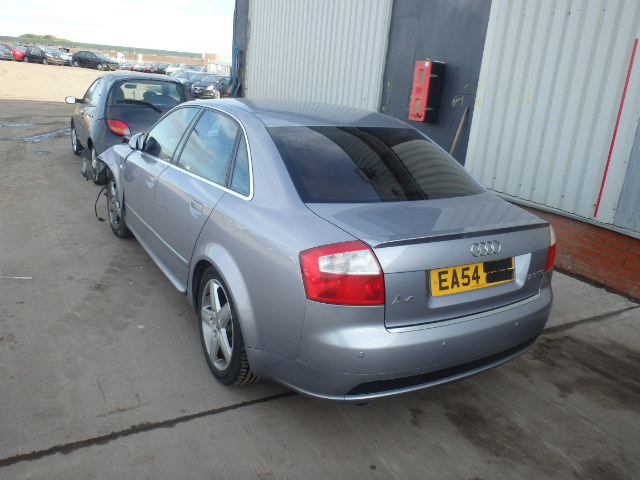 Breaking AUDI A4, A4 TDI SPORT Secondhand Parts 