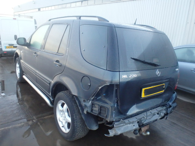 Breaking MERCEDES BENZ ML, ML 270 CDI Secondhand Parts 