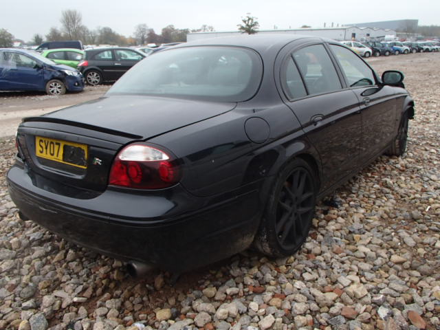 JAGUAR S-TYPE Dismantlers, S-TYPE R A Used Spares 