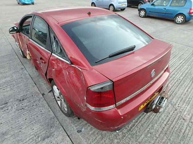 Breaking VAUXHALL VECTRA, VECTRA SRI Secondhand Parts 