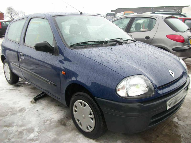 Breaking RENAULT CLIO 1.2, CLIO 1.2 1149cc Secondhand Parts 