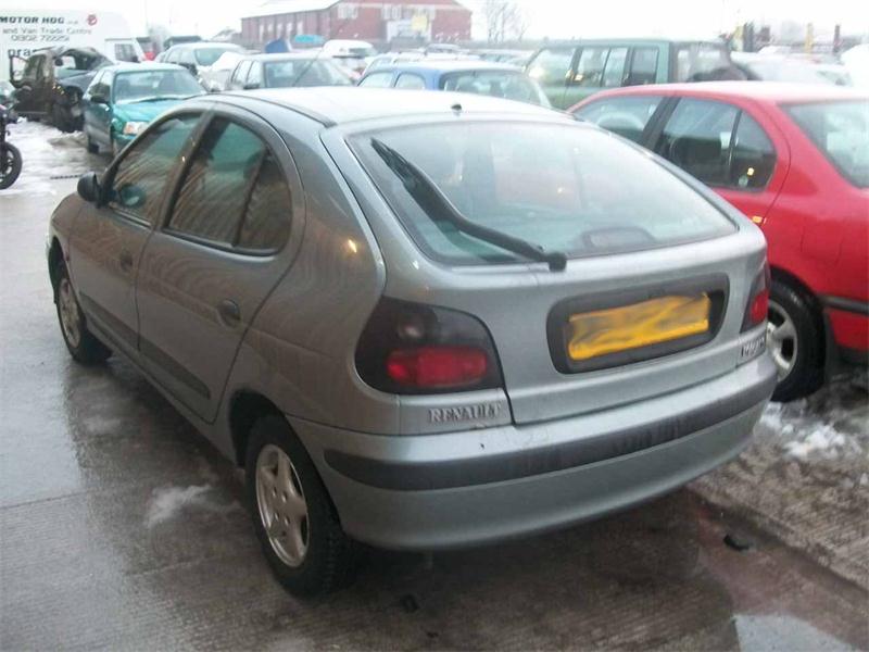 RENAULT MEGANE RT 1.6 Dismantlers, MEGANE RT 1.6 1598cc Used Spares 