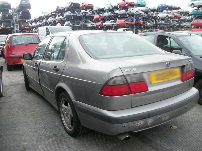 SAAB 95 SE AUTO Dismantlers, 95 SE AUTO 1985cc Used Spares 